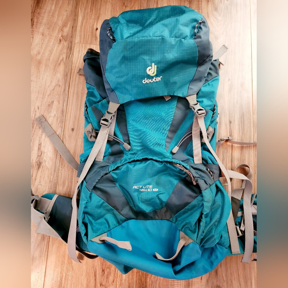Deuter 45+10 SL women's hiking pack